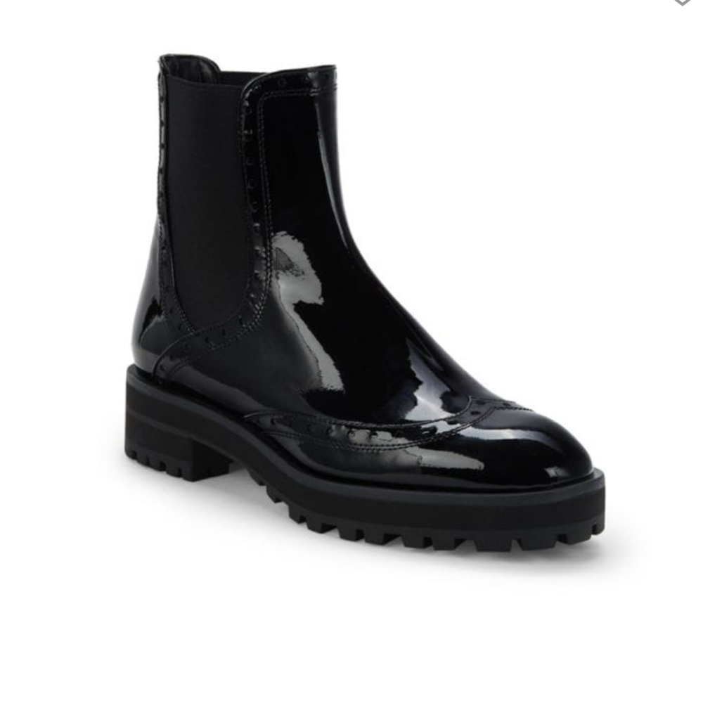 Stuart Weitzman Chelsea Patent Leather Booties Size 8